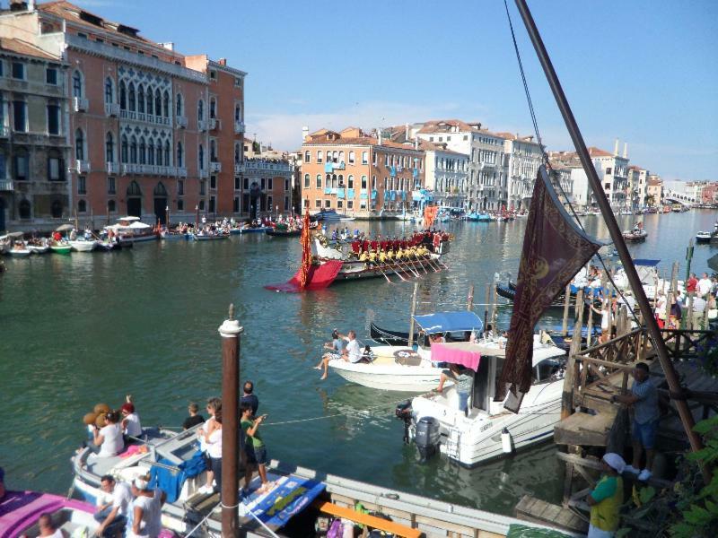Luxury Apartment On The Grand Canal Veneza Exterior foto